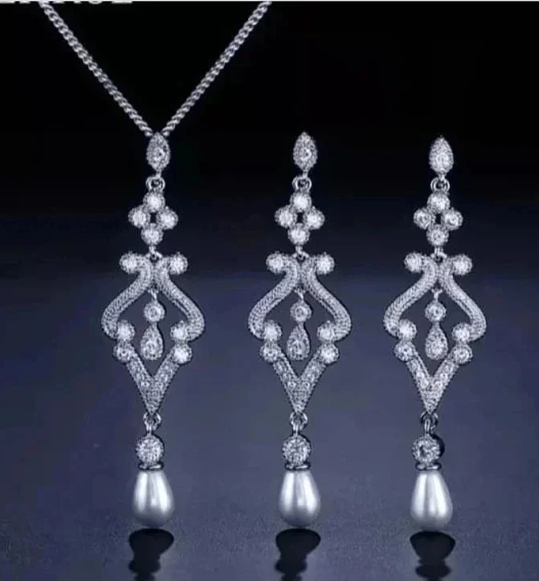 Cubic Zirconia & imitation pearl set image