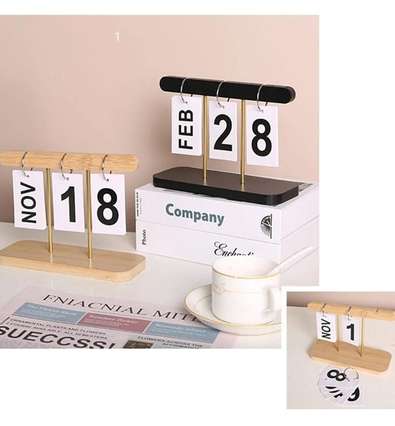 Wooden Desktop Calendar image