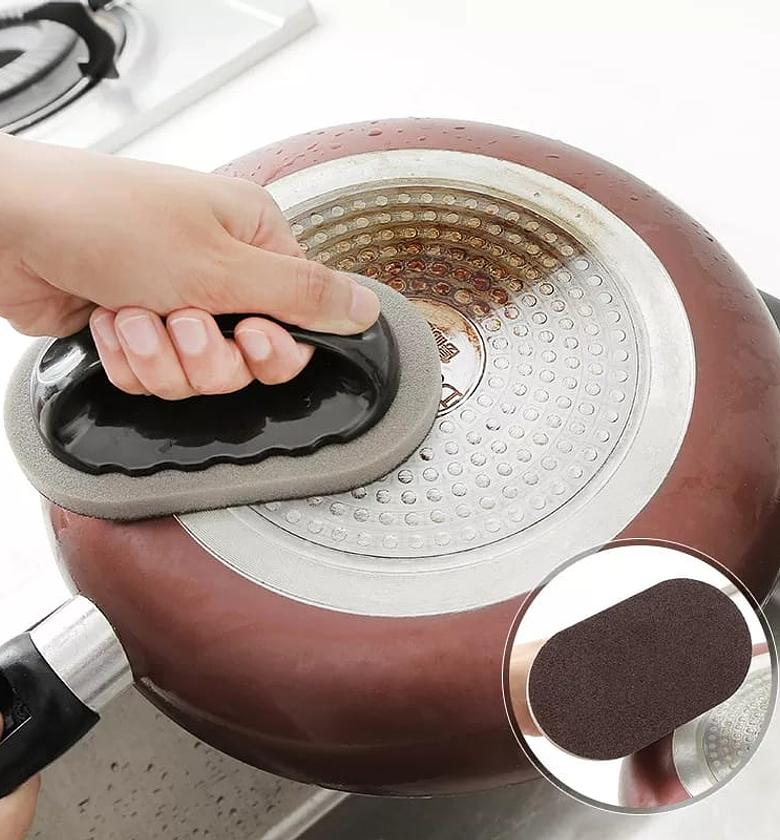 Scrubbing Kitchen Sponge image