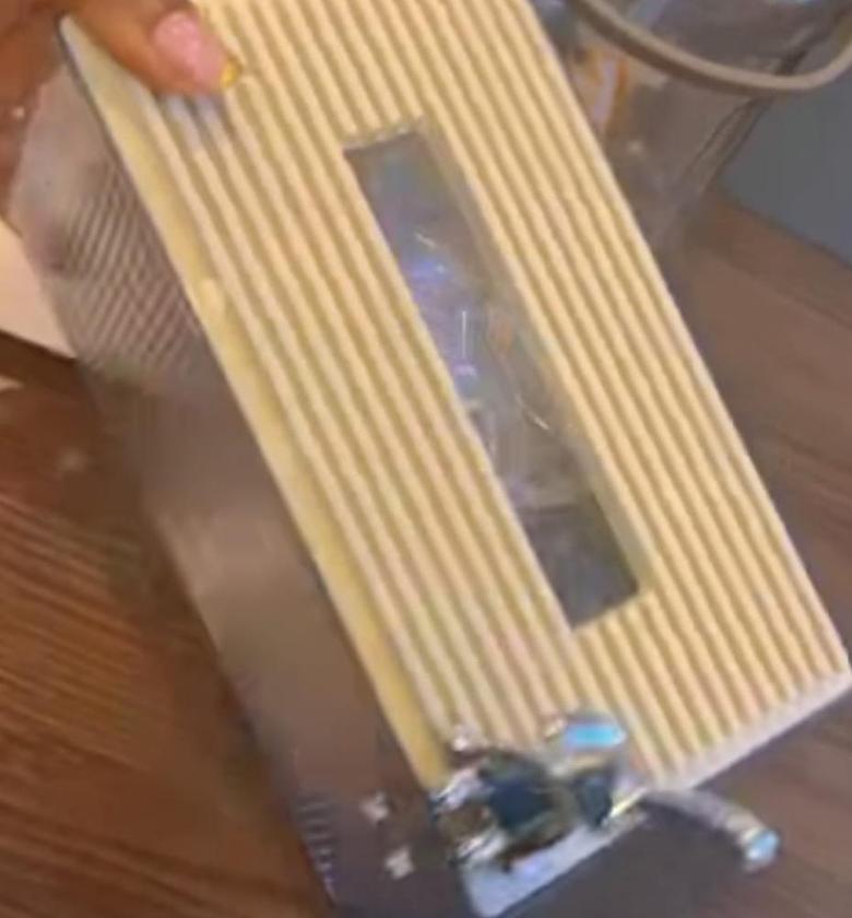 Transparent Acrylic Serviette / ○Napkin Holder with spring image