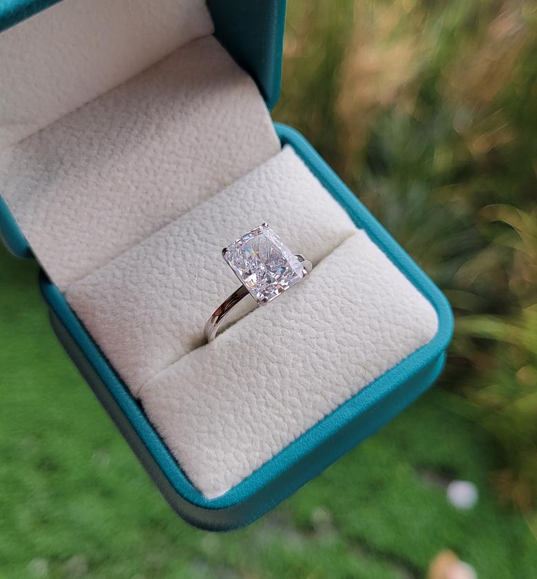 Promise ring image