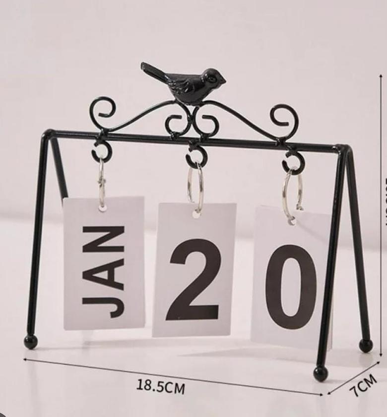 Exquisite metallic decor office calendar image