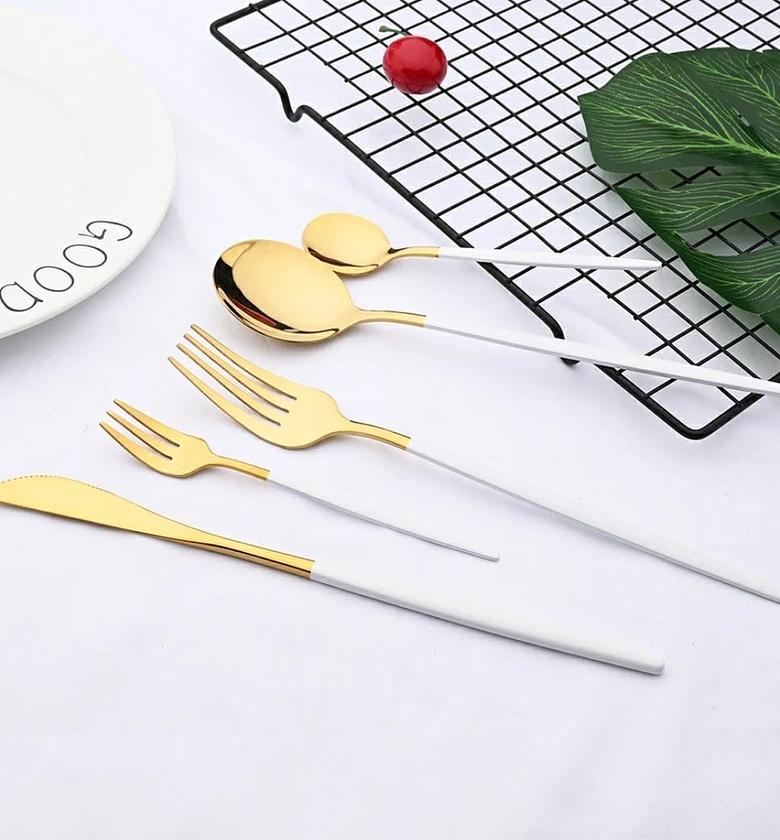 24pcs Luxury Stainless Steel Cutlery Set image