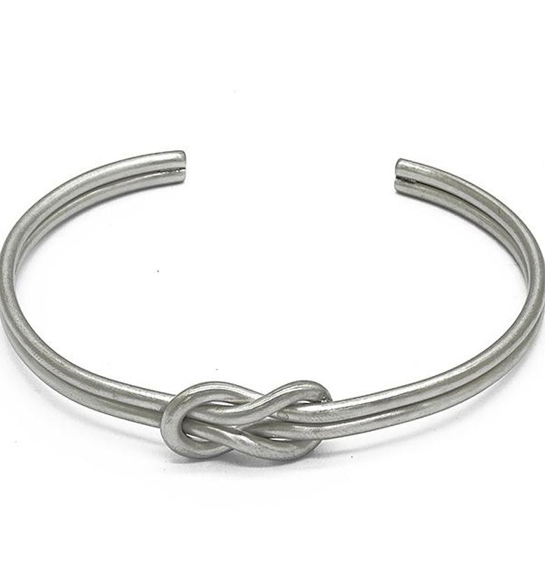 Knot cuff image