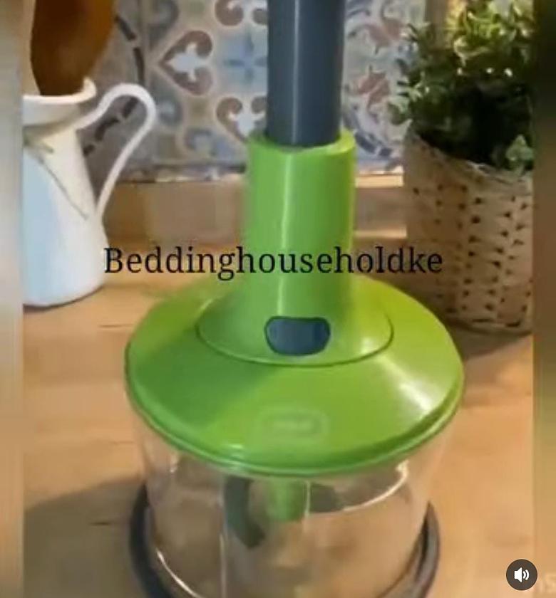 Heavy push vegetable chopper image