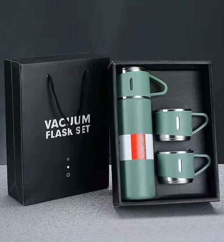 The Gift pack includes a 500ml thermo-cup, lid, and two cups. Available in  5 colors, it's ideal for gifting image