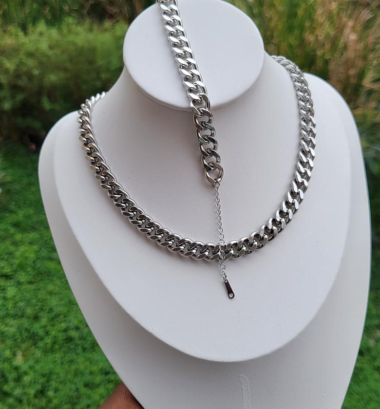 Kelly chunky necklace  image