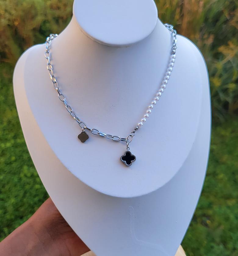 Silver chunky  image