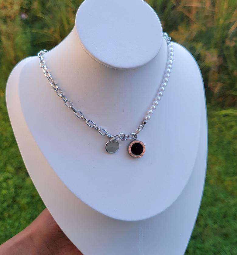 Silver chunky necklace  image