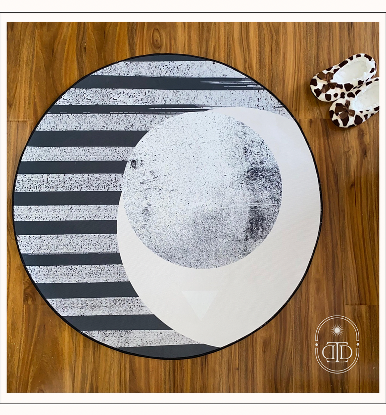 Eclipse nordic woven round carpet  image