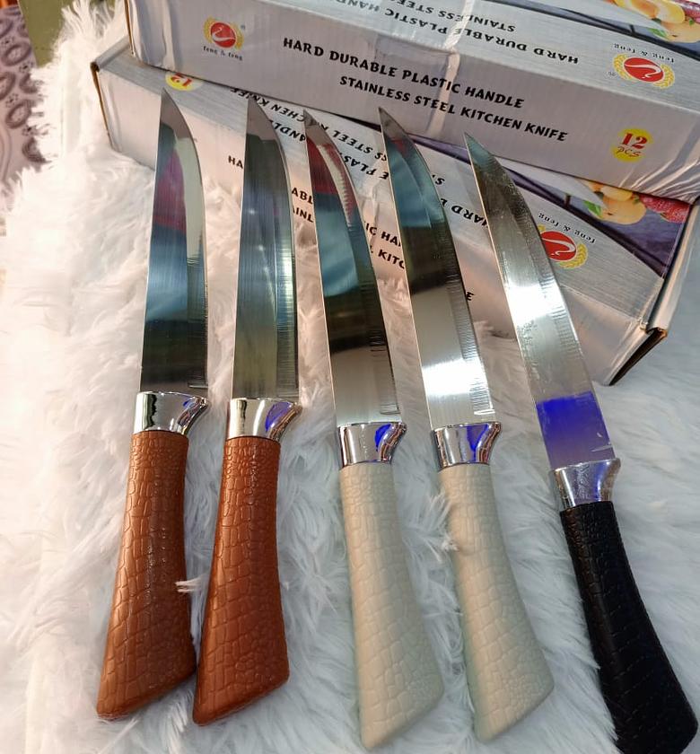 KNIFE SET. 5 pcs 7" knife. image