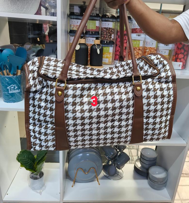 Vintage  travel/gym Duffel bag ▫️ Waterproof  ▫️ stylish and unique  ▫️ Ideal for weekend travel and gym   image