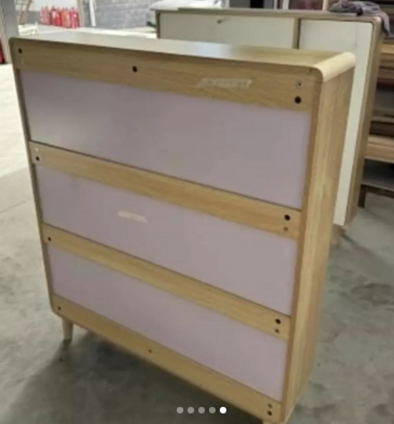 Bucket flip shoe rack. image