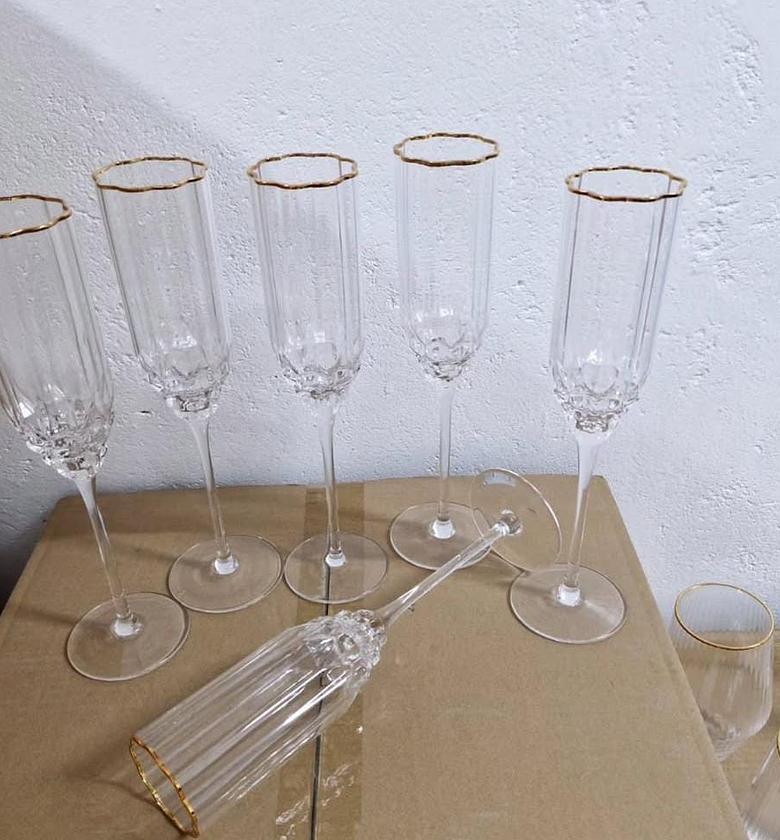 Diamond shaped Champagne Flutes/ wine Goblet image