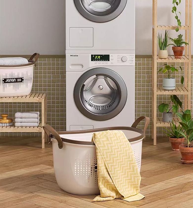 Stylish laundry basket 🧺 with leather straps  image