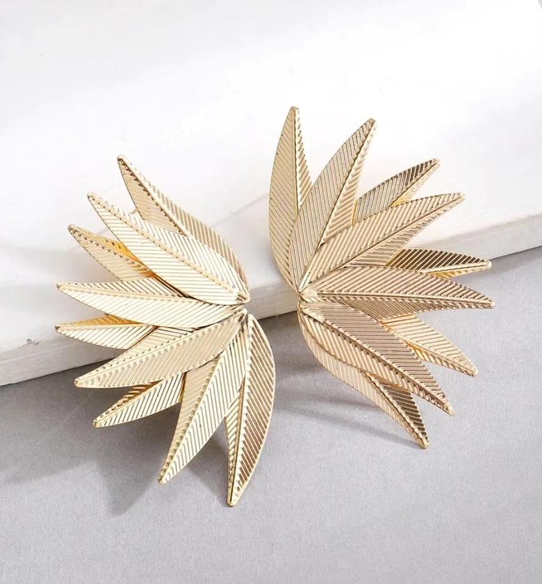 Golden earrings image