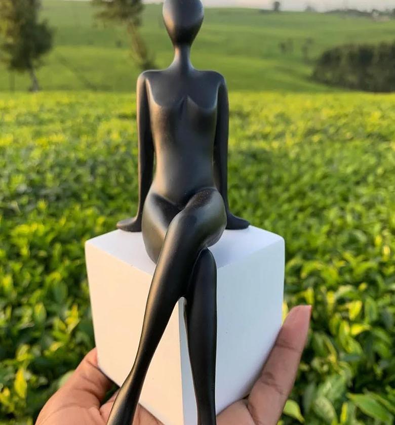 Decorative sitting Figure Model Book-end. image