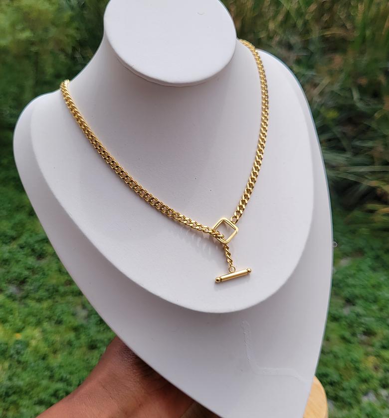 Nila necklace  image