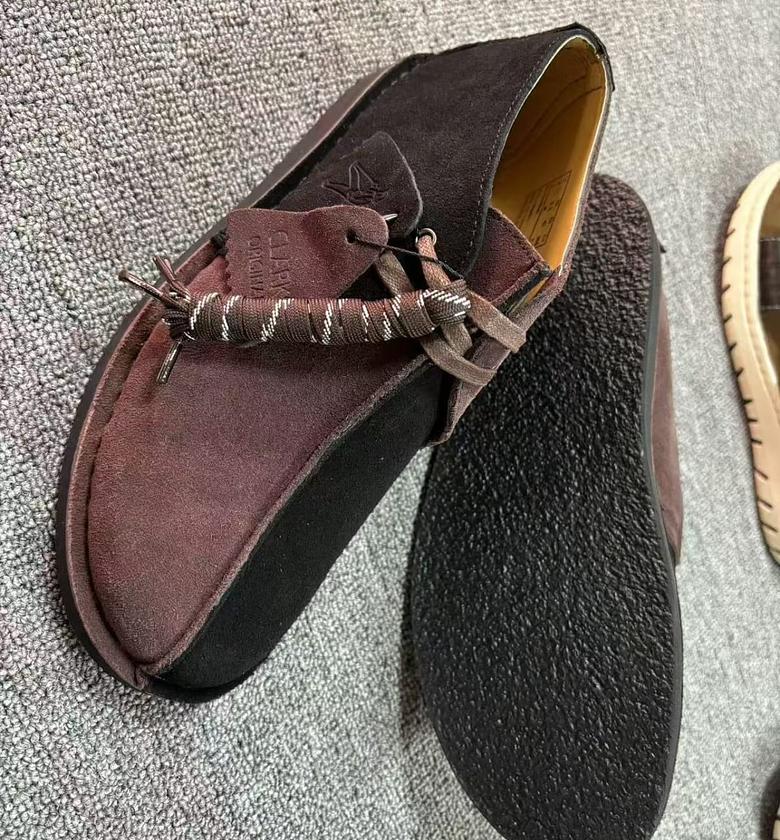 Men bank robber clarks image