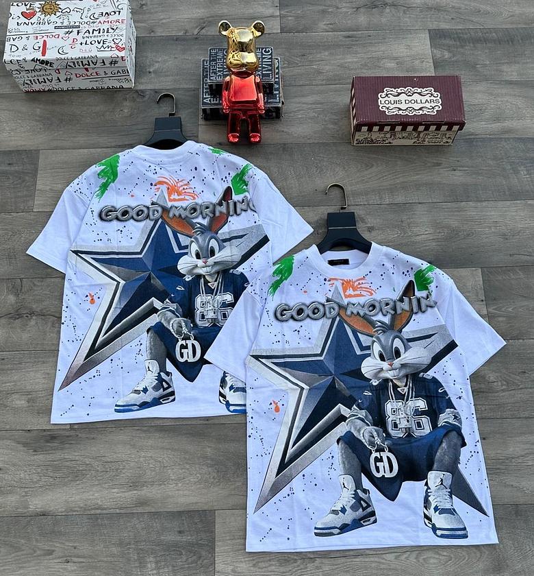 Graphics t-shirt image