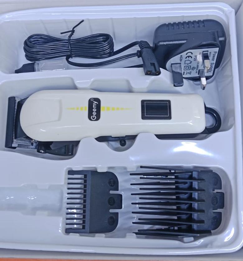 SHAVING MACHINE. Geemy Professional Cordless Hair Clipper /Shaving Machine-Kinyozi. REAL PHOTO IT COMES AS IN THE BOX image