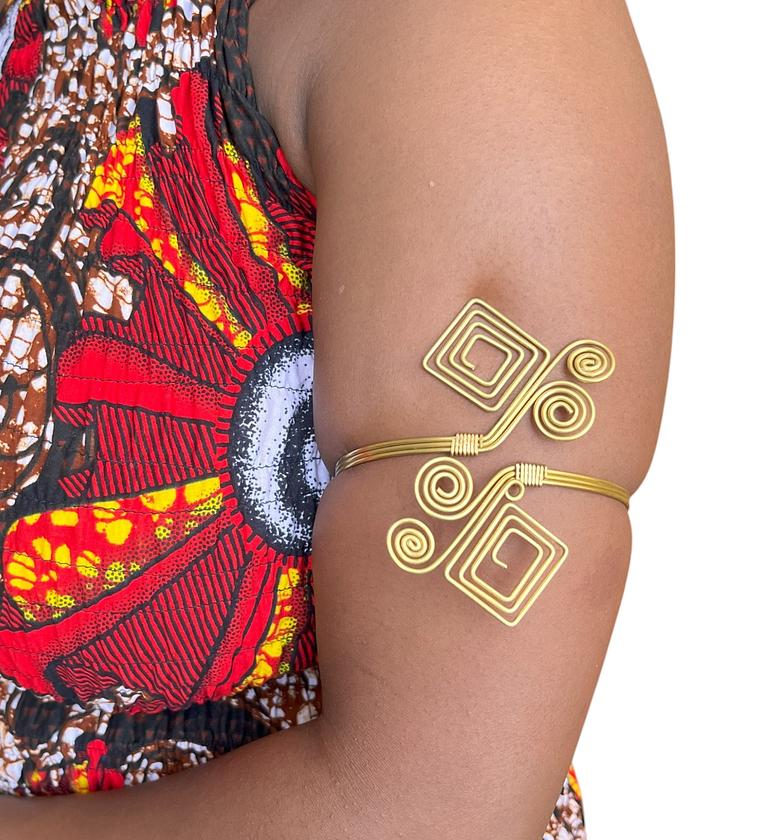 Zuri Arm Cuff image