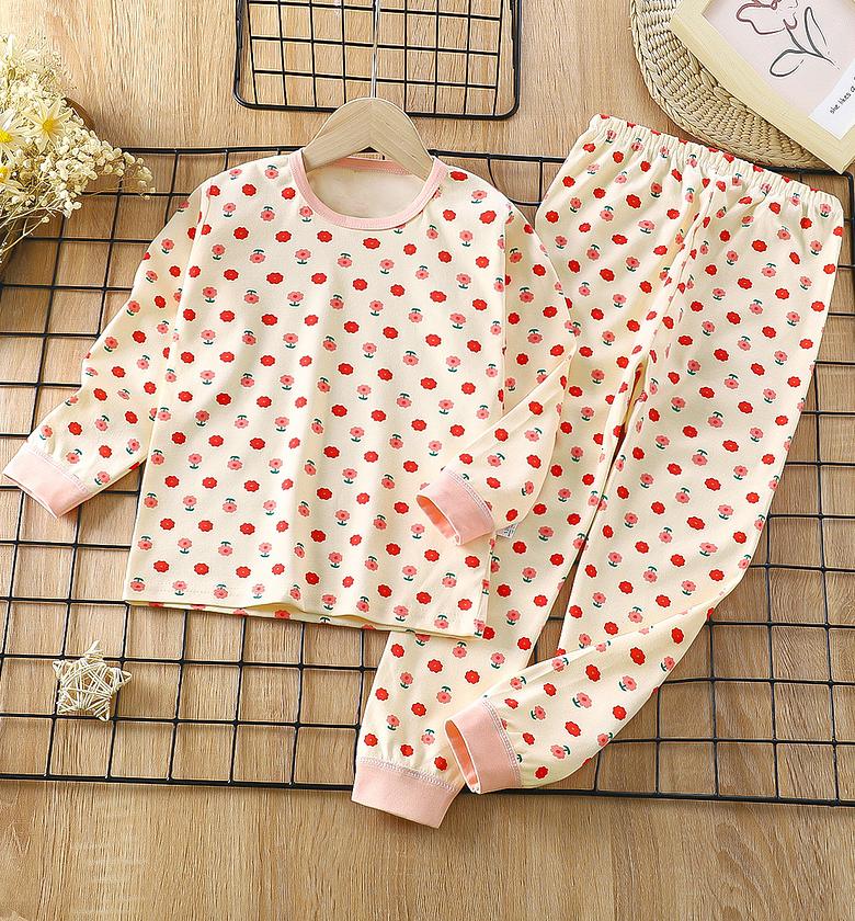 cream with many flowers image