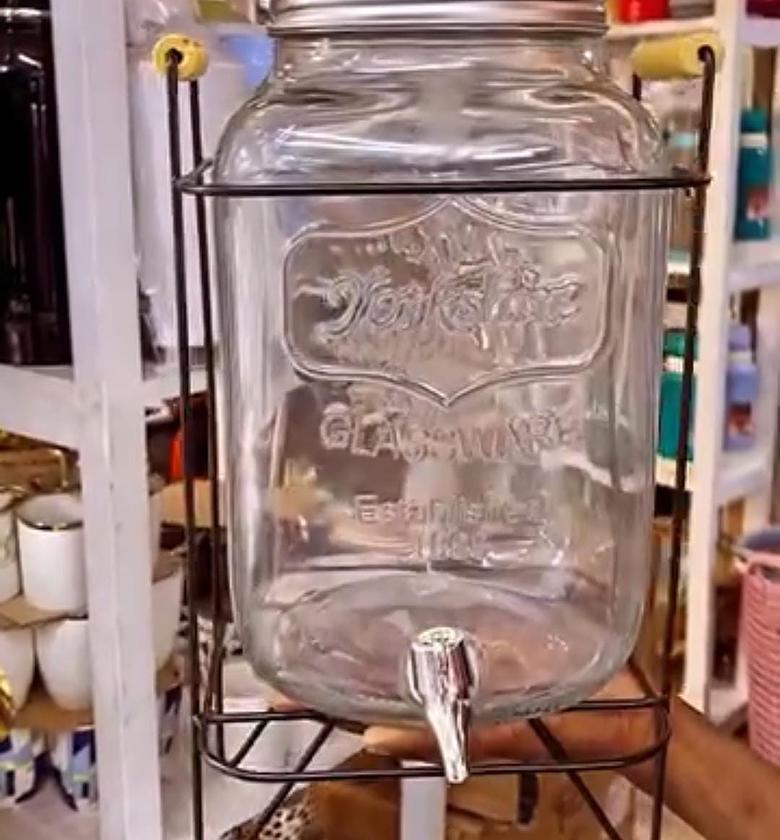 GLASS Juice dispensers image