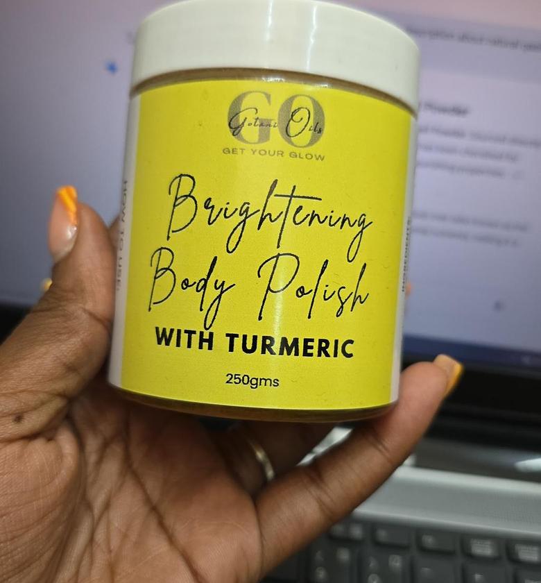 This luxurious scrub image