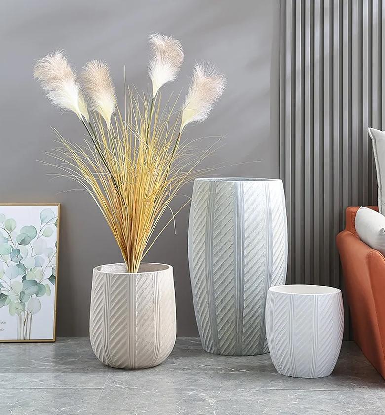 2pc Elegant Ceramic Vase  image