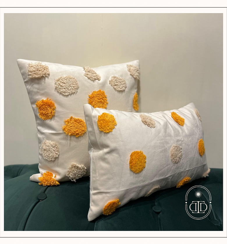 Off white velvet cushion cover with woven pattern (30 * 50 cm) image
