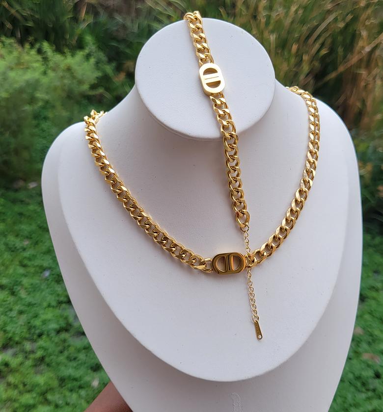 Gucci thick chain set image