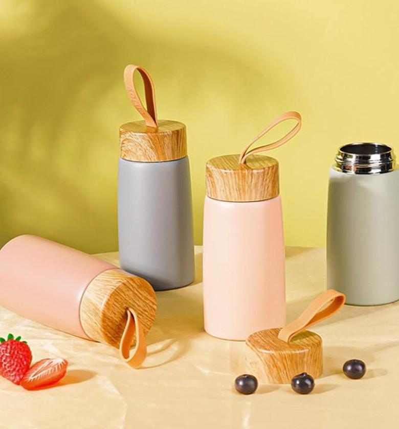 Flask With bamboo lid  image