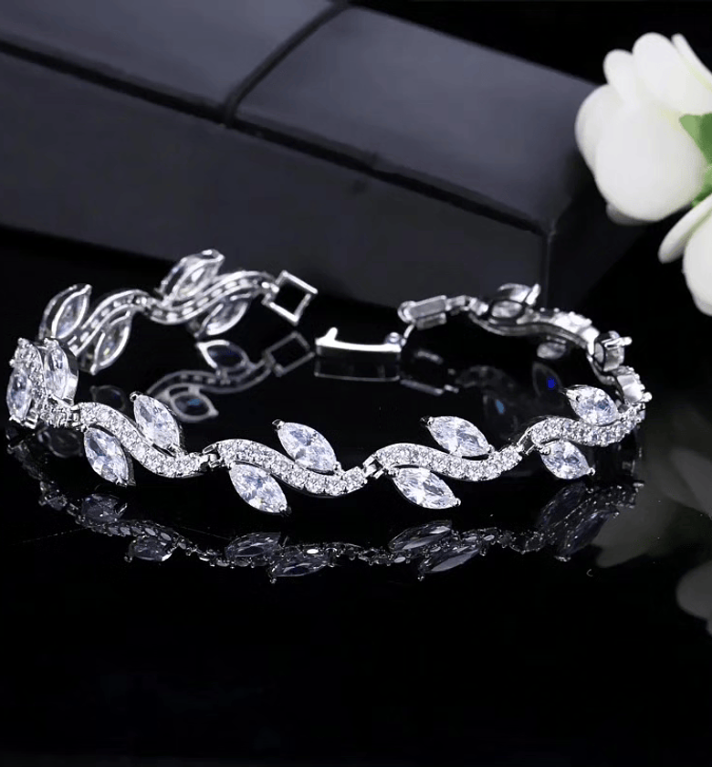 Leaf shapes Zirconia bracelets  image