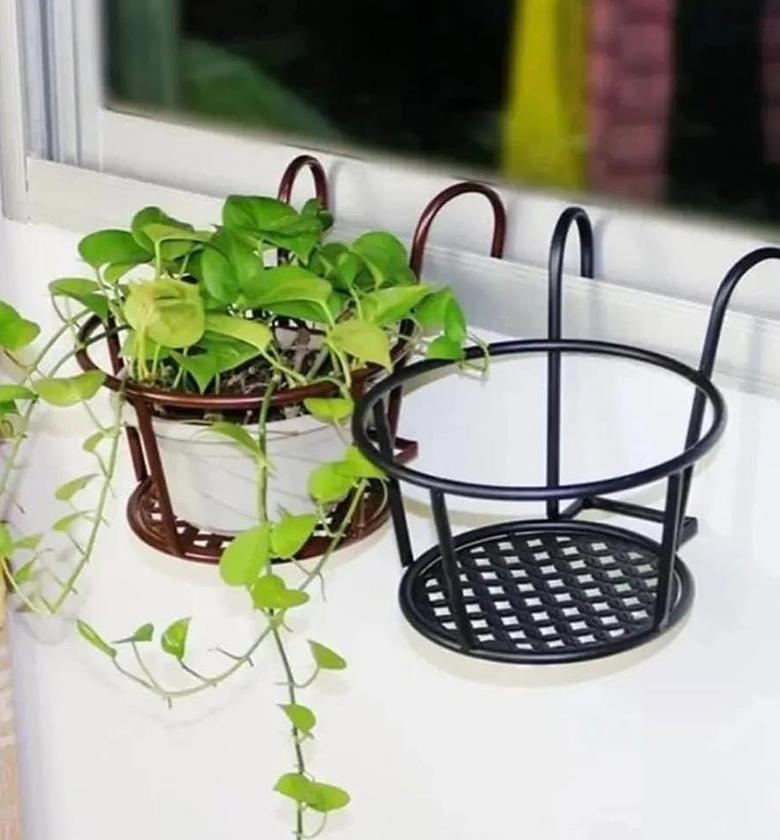 Balcony flower pot holder image