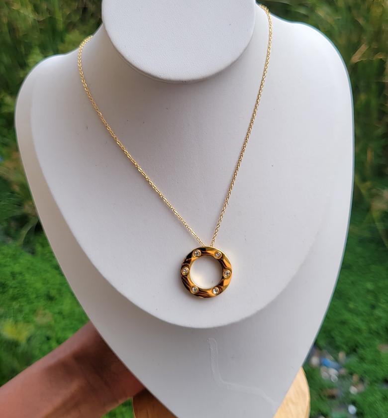 Cera necklace  image