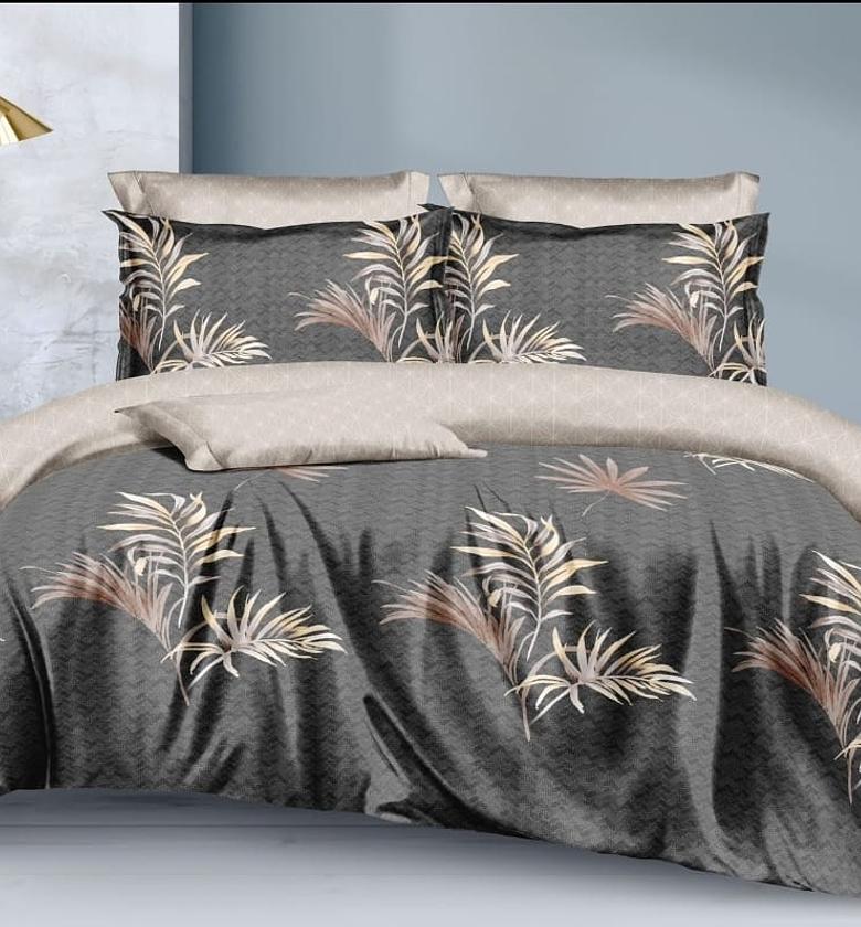 Cotton duvet one sheet two pillowcases image