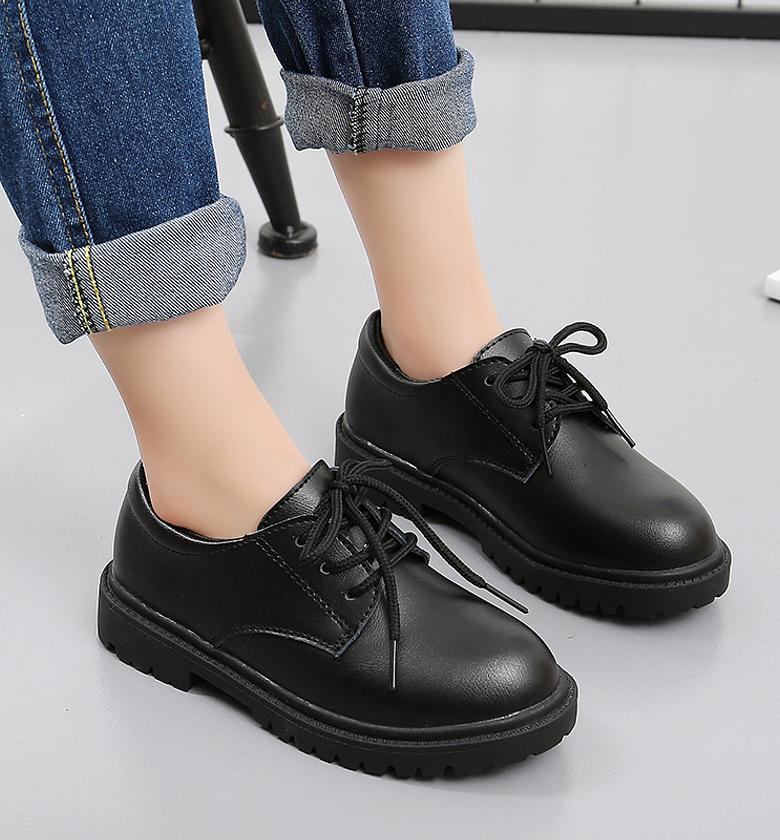 boys lace up school shoes image