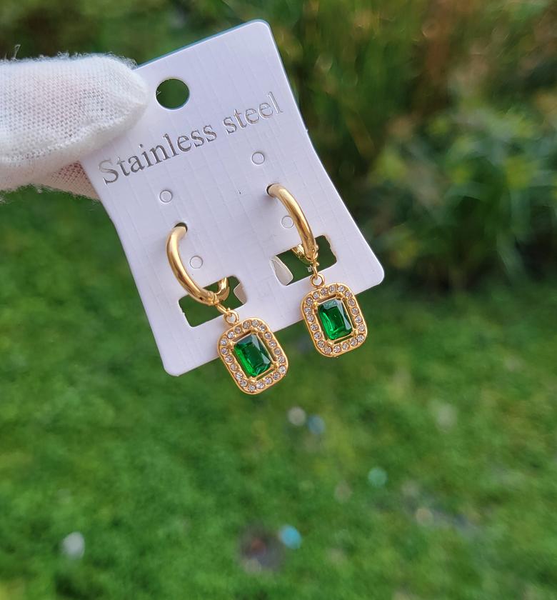 Emerald green hoop image