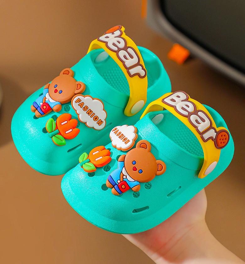 turqoise crocs image