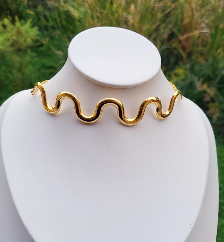 Zigzag necklace  image