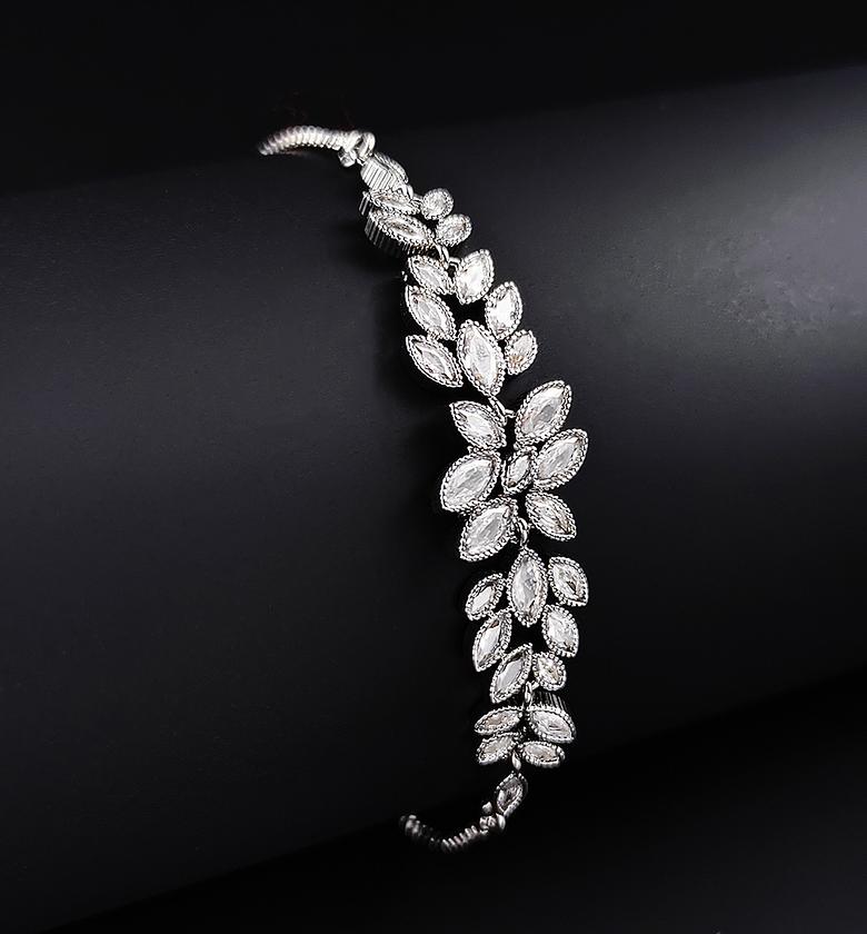 Adjustable luxury bracelets image