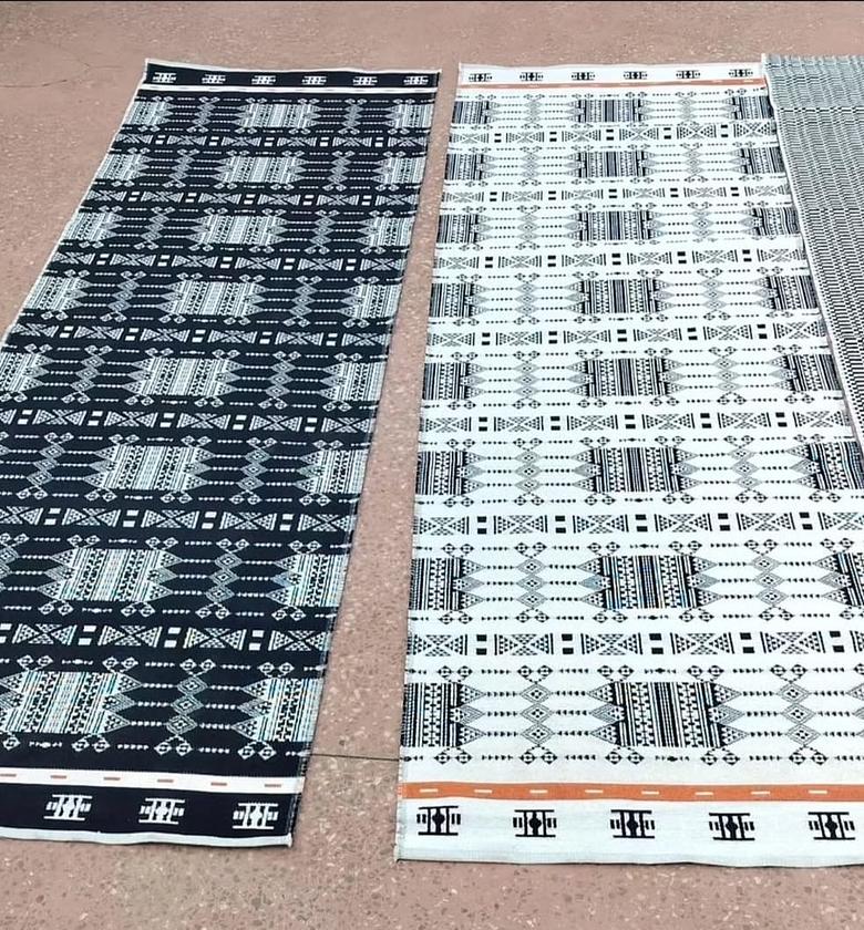 Long Corridor runners image