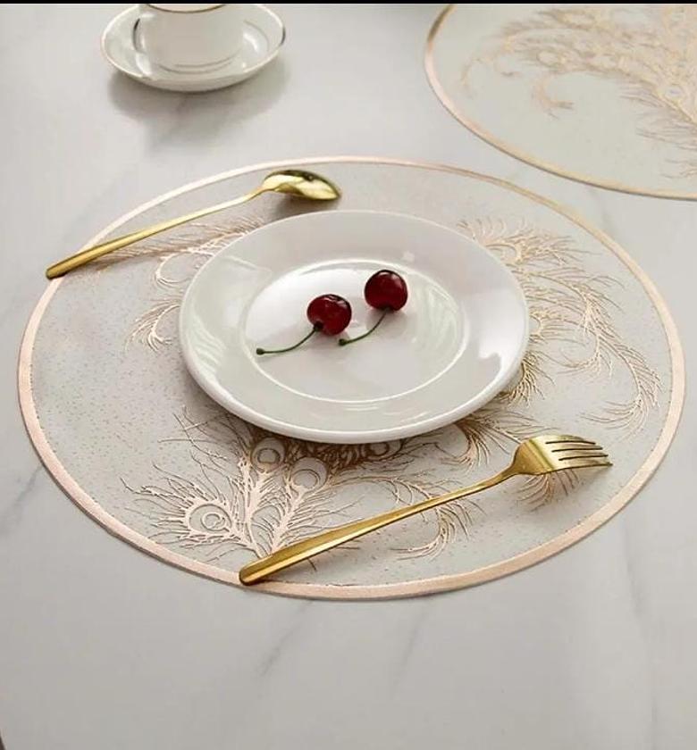 6pc Round Table mats  image