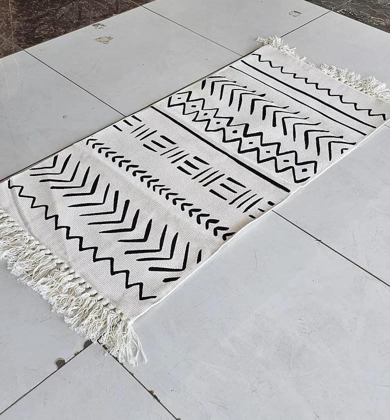 Bohemian Geometric Rugs with Tassles image