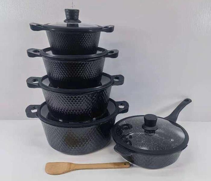 11PC Bosch Cookware with Silicon lid covers-Black image
