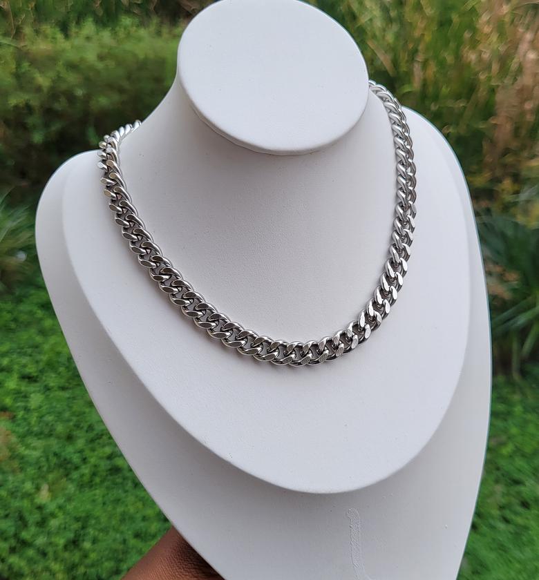 Silver chunky necklace  image