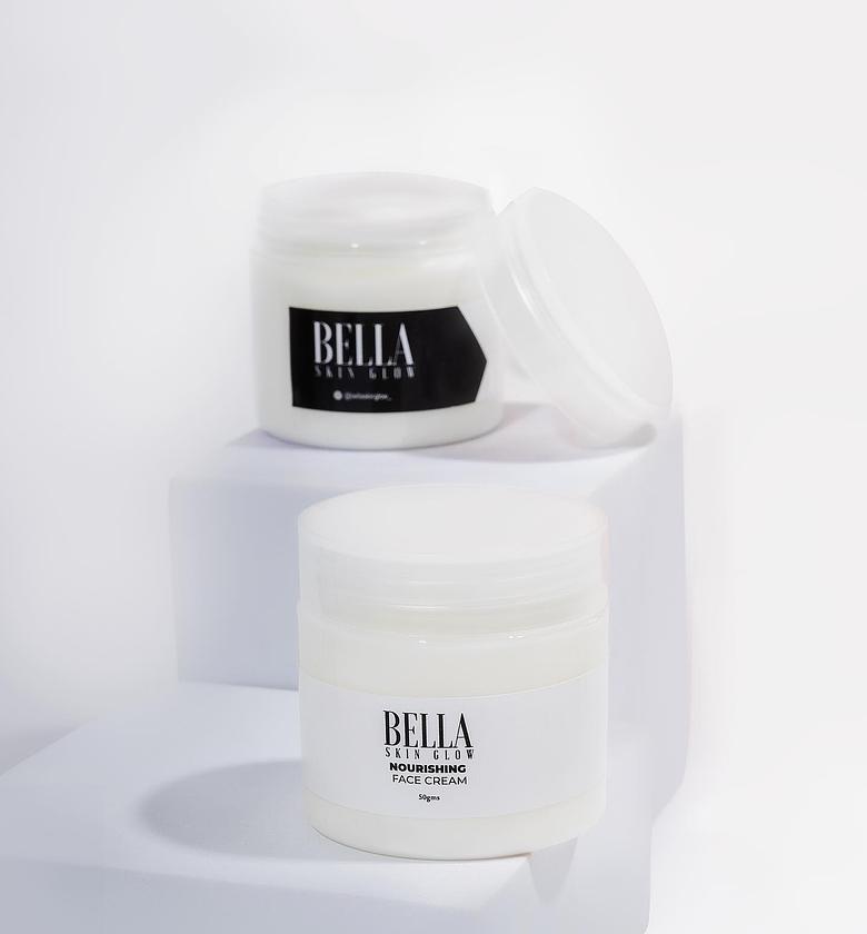 Nourishing face cream image