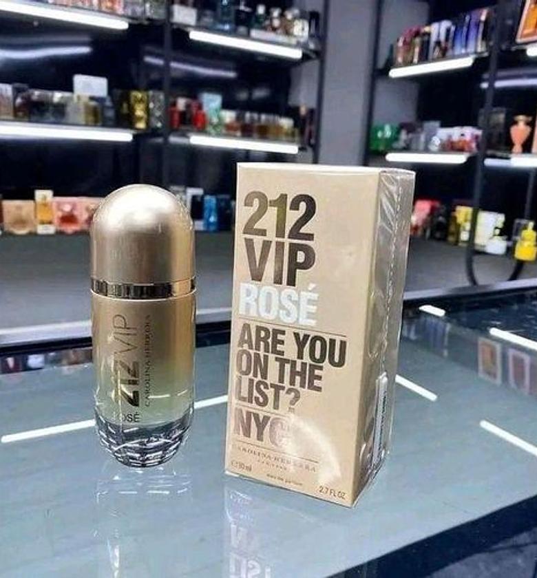 Carolina Herrera 212 VIP Rose Perfumes Long lasting image
