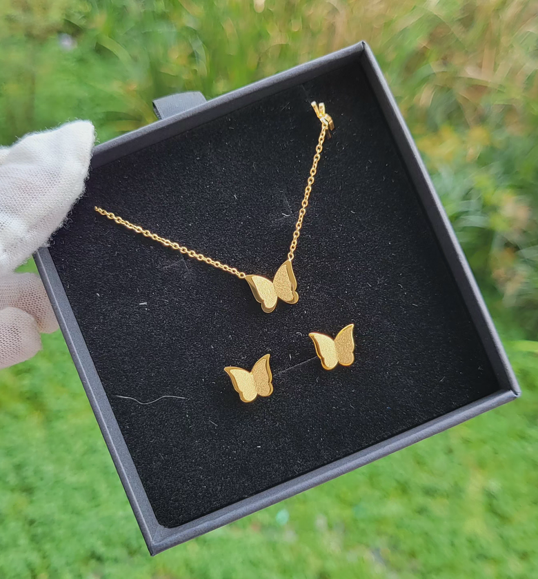 Zora butterfly set image